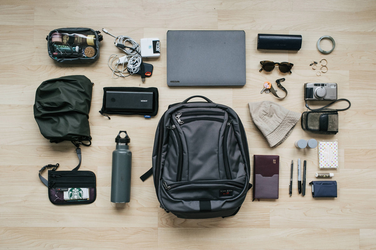Synik 22 in Nebulous Gray unpacked