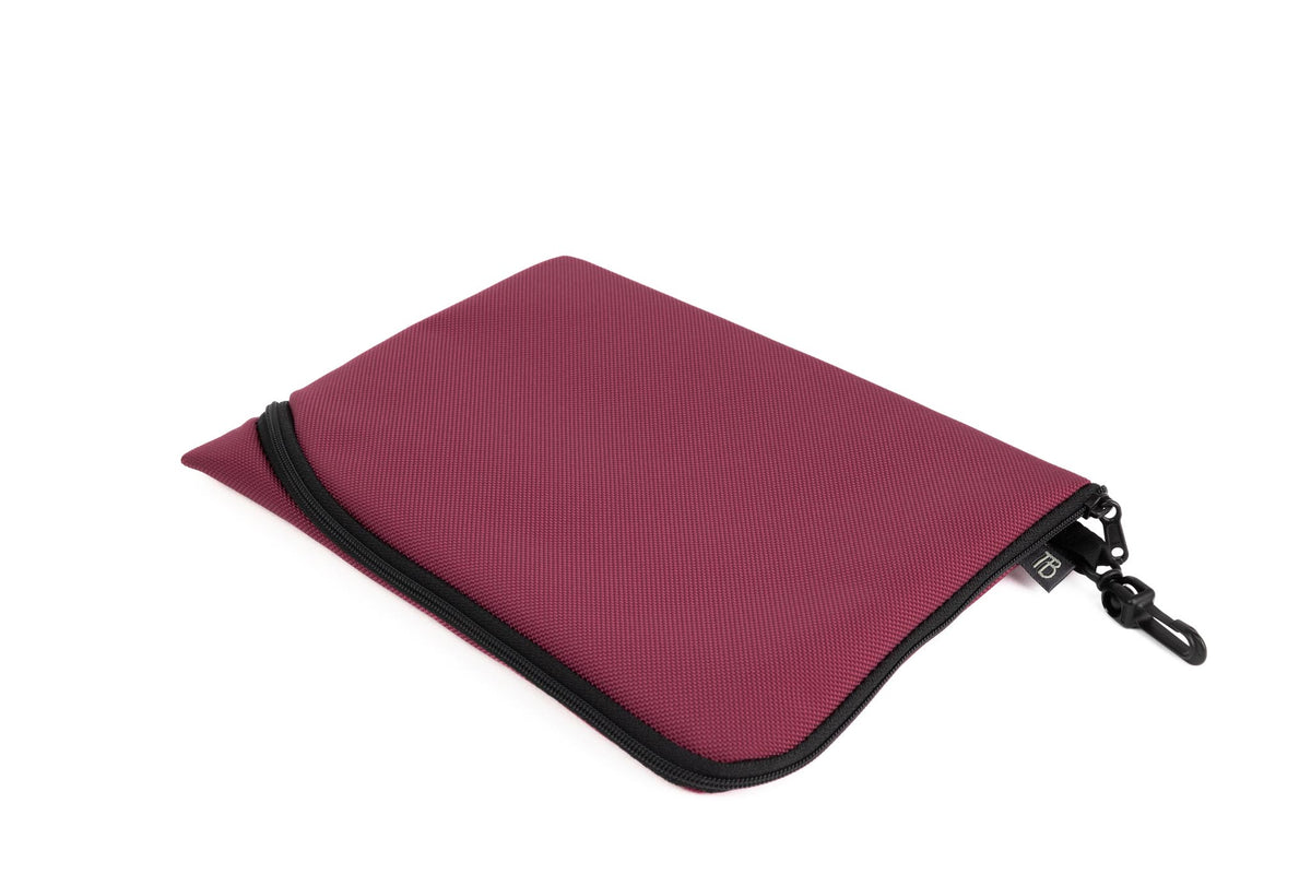 visible variant TB12453-PK^^ An A5 Ghost Whale Pouch in Raspberry.