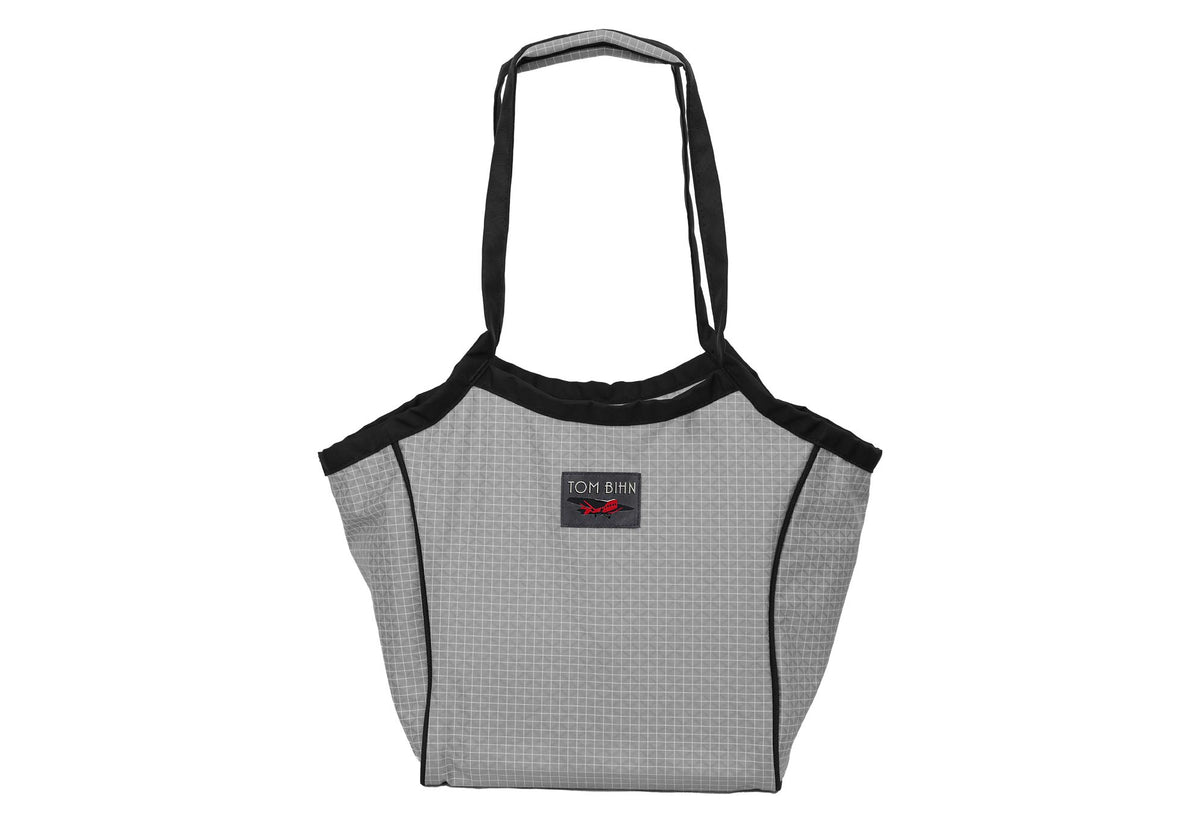 visible variant TB0608-ND^^A Small Original Shop Bag in Northwest SKy (light grey with white grid) 200 Halcyon.