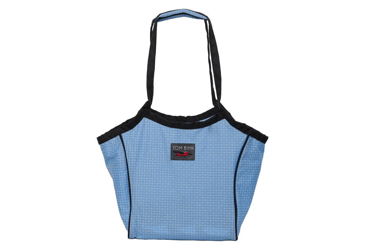 visible variant TB0608-7D^^A Small Original Shop Bag in Tidal (light blue with white grid) 200 Halcyon.