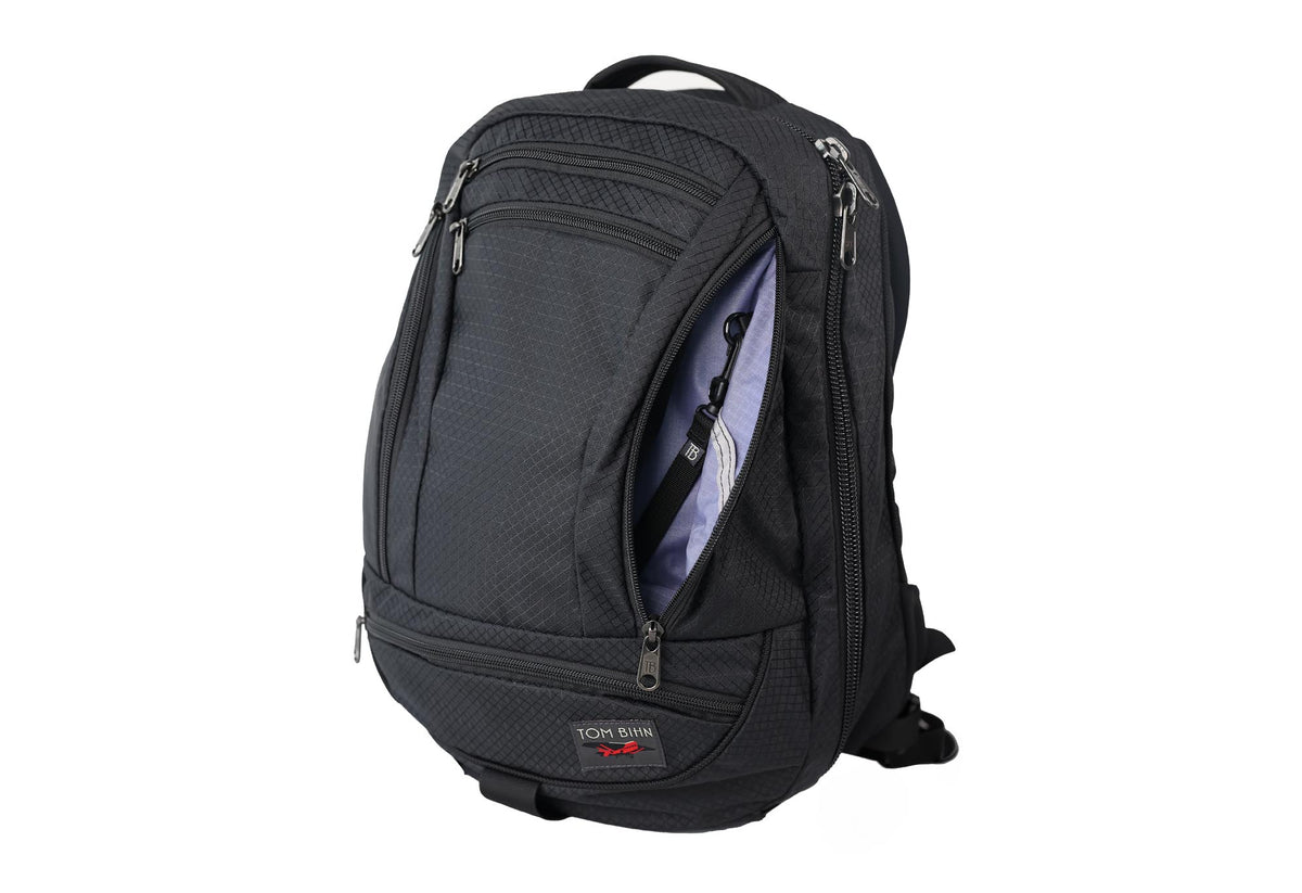 visible variant TB0120-BTDL^^The Synik 22 in Black 420 Spectron in Dusk 210 Cerylon