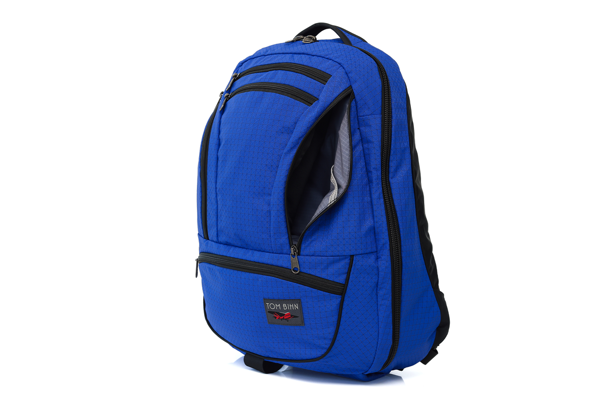 visible variant TB0121-STDL^^Synik 30 in Sapphire (blue with black grid) Spectron with a Dusk (bluish-purple with light bluish-purple grid) 210 Cerylon interior