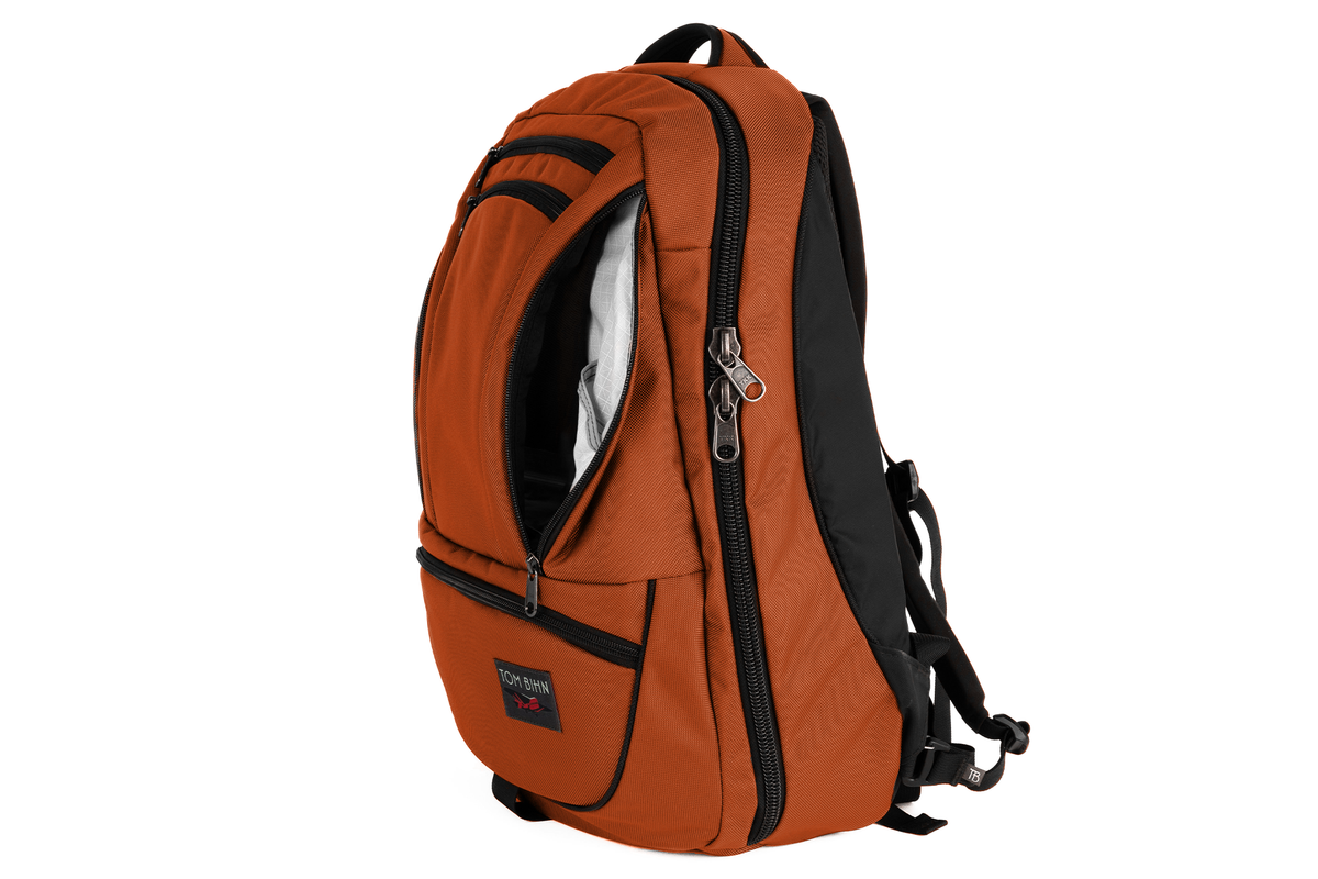 visible variant TB0121-TKTD^^The Synik 30 in Burnt Orange Ballistic with a Tahoma (white with white grid) 200 Halcyon interior.