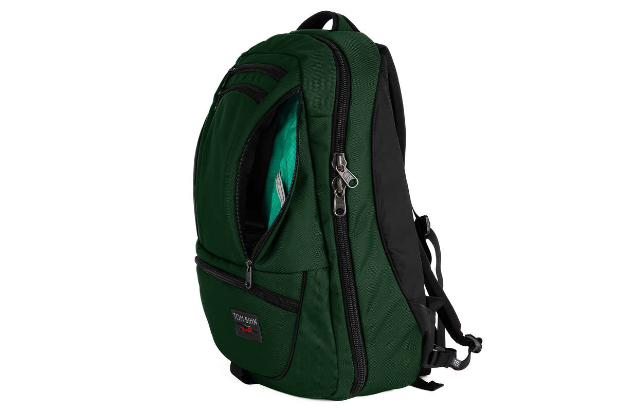 visible variant TB0121-WKEL^^The Synik 30 in Wilderness (forest green) Ballistic with a Emerald (green with light green grid) 210 Cerylon interior.