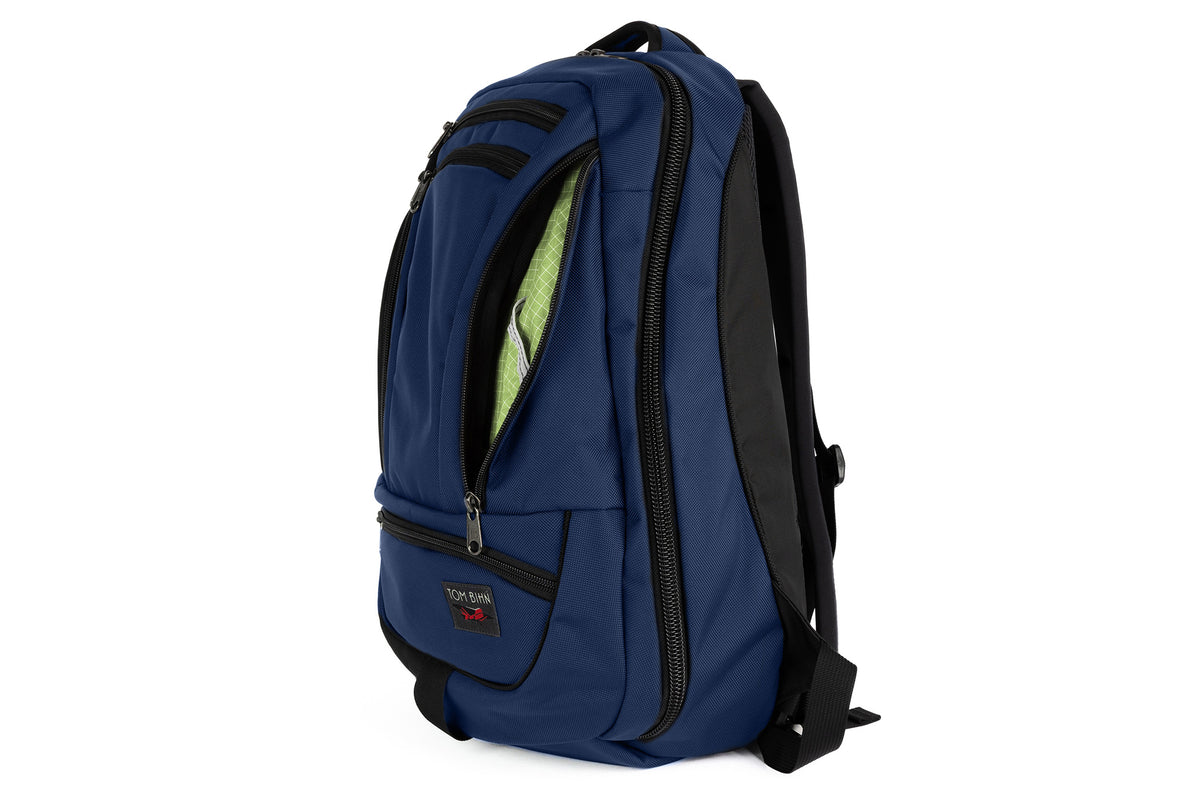 visible variant TB0122-DKHD^^Synik 26 in Deep Blue Ballistic with Honeydew 200 Halcyon interior.