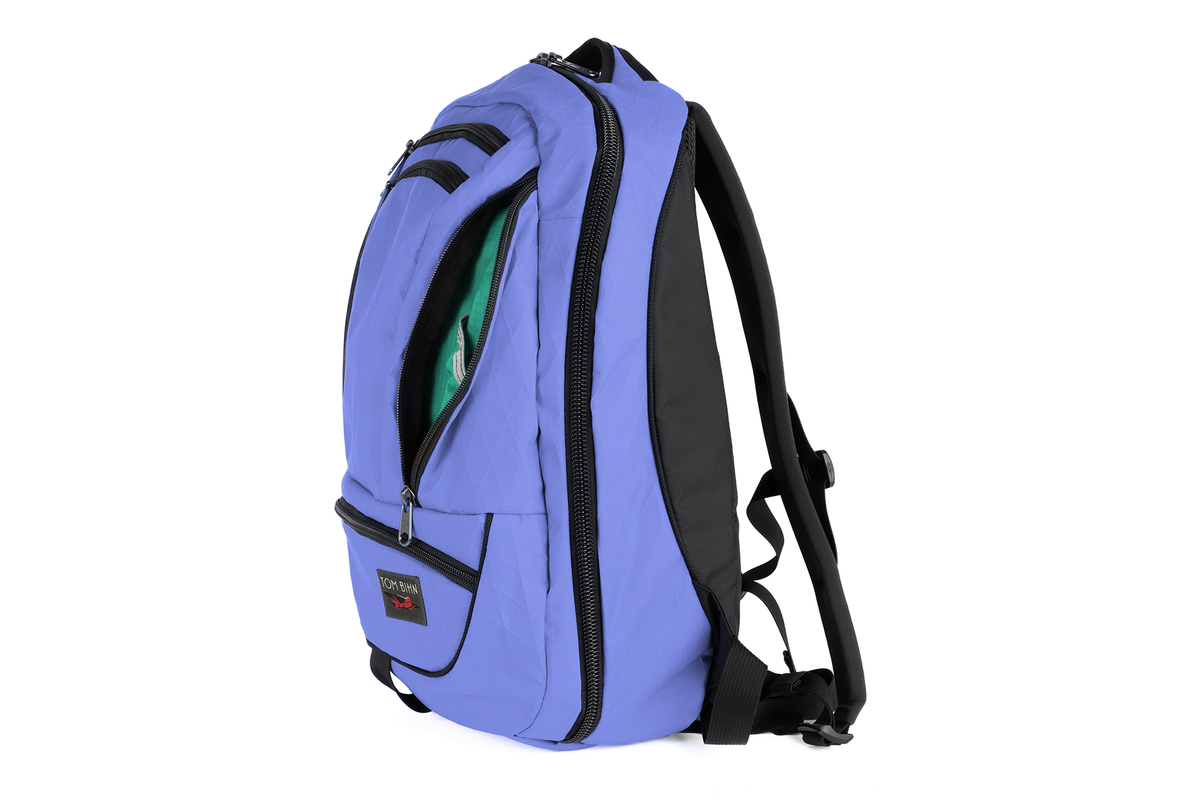 visible variant TB0122-PXEL^^Periwinkle X-Pac in Emerald 210 Cerylon interior.