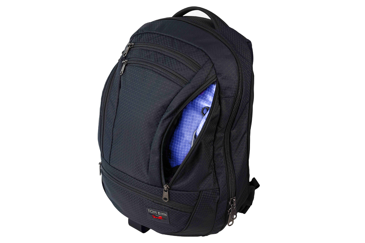 visible variant TB0122-BT9D^^The Synik 26 in Black 420 Spectron with Selkie interior