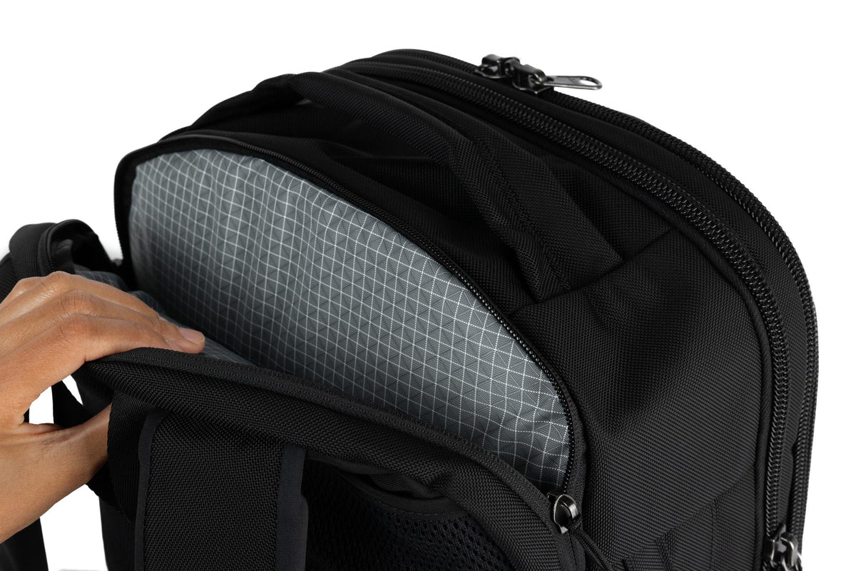 The device pocket of the Bixi