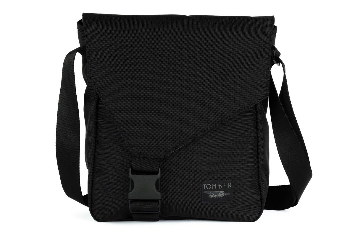 visible variant TB0202-BKGL^^Medium Cafe Bag in Black Ballistic with a grey label
