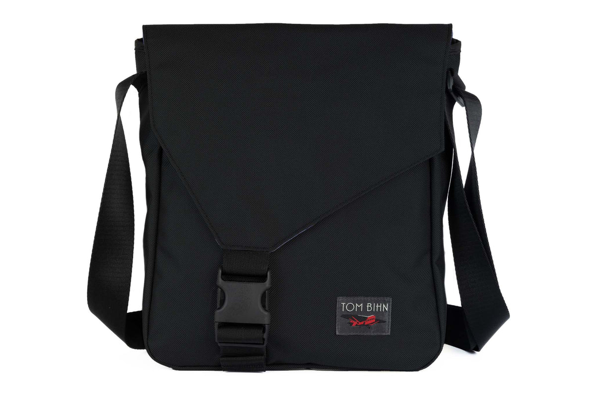 visible variant TB0202-BKDL^^Medium Cafe Bag in Black Ballistic with Dusk 210 Cerylon interior.