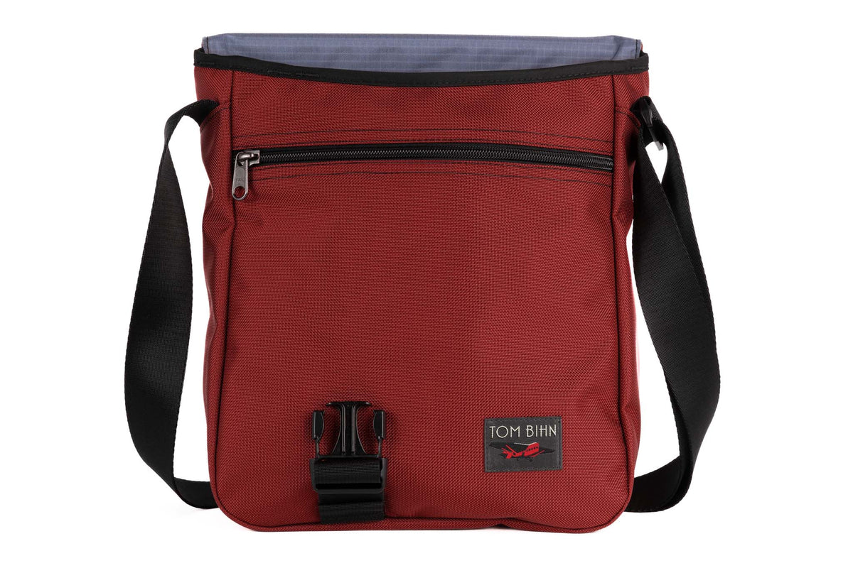 visible variant TB0202-MKDL^^The Medium Cafe Bag in Mars Red Ballistic with Dusk 210 Ceryon interior.