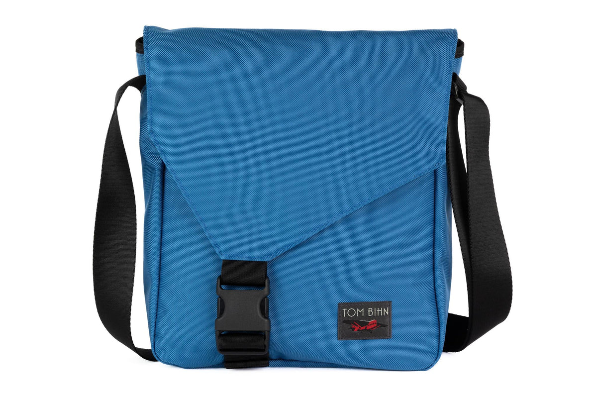 visible variant TB0202-NKGL^^Medium Cafe Bag in Constellation (light blue) 630 Ballistic