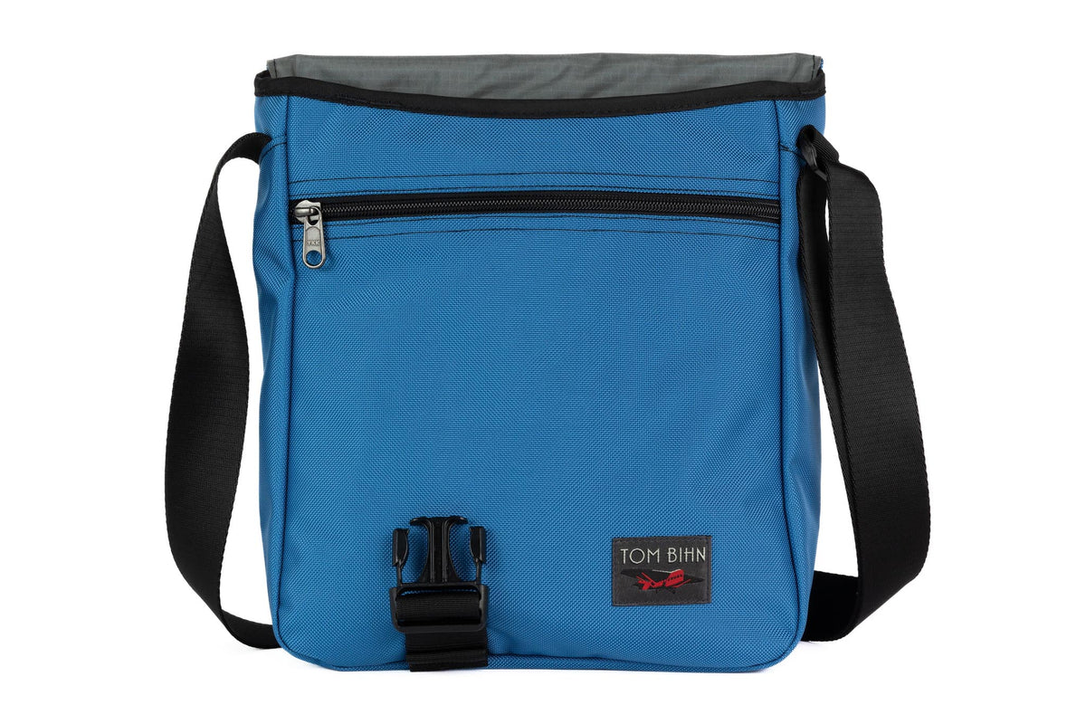 visible variant TB0202-NKGL^^Medium Cafe Bag in Constellation (light blue) 630 Ballistic with Mountain Grey 210 Cerylon interior.