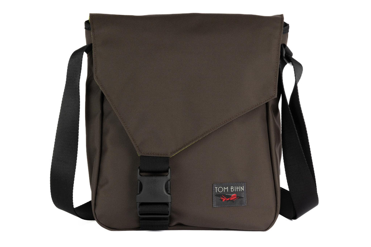 visible variant TB0202-RKML^^Medium Cafe Bag in Ursa (brown-grey) Ballistic with Moss 210 Cerylon interior.