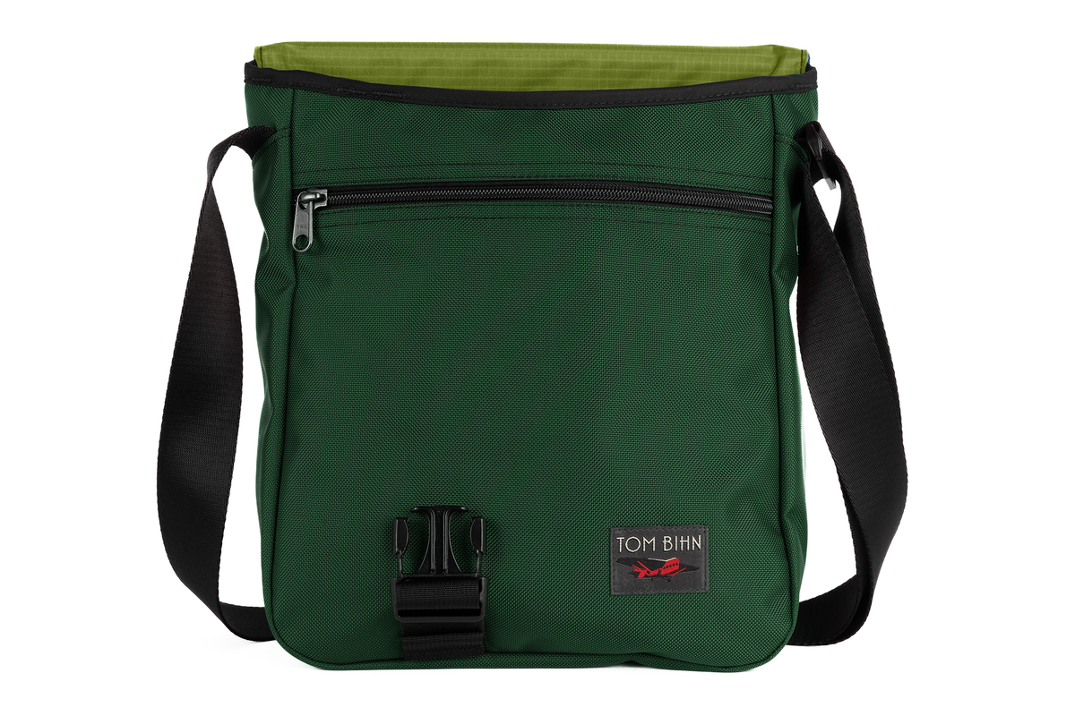 visible variant TB0202-WKML^^Medium Cafe Bag in Wilderness (forest green) Ballistic with Moss 210 Cerylon