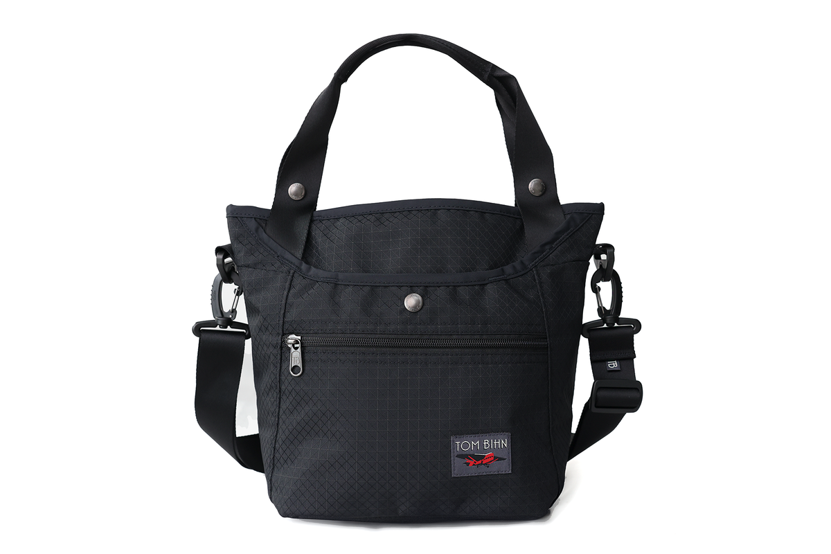 visible variant TB0240-BTTD TB0240-BTFD^^The Forager in Black Spectron