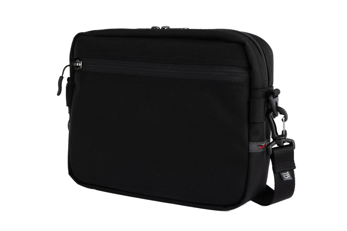 visible variant TB0414-BKKD TB0414-BK4D TB0414-BK5D TB0414-BKGD TB0414-BKPD TB0414-BKZD TB0414-BKGL TB0414-BKLD TB0414-BKND TB0414-BK6D TB0414-BKPL^^The Side Kick in Black 630 Ballistic.