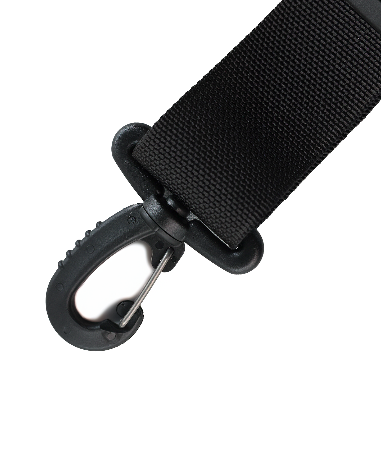 visible variant TB0555^^A close shot of the plastic snaphook on the Absolute Shoulder Strap.