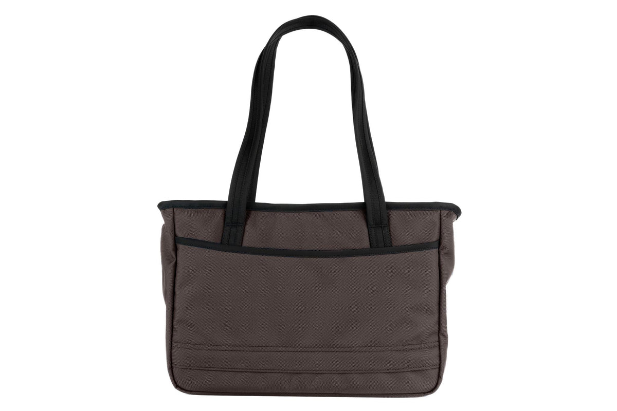 visible variant TB0715-RKYD TB0715-RKLD^^Back of the Nomad Tote in Ursa Ballistic.