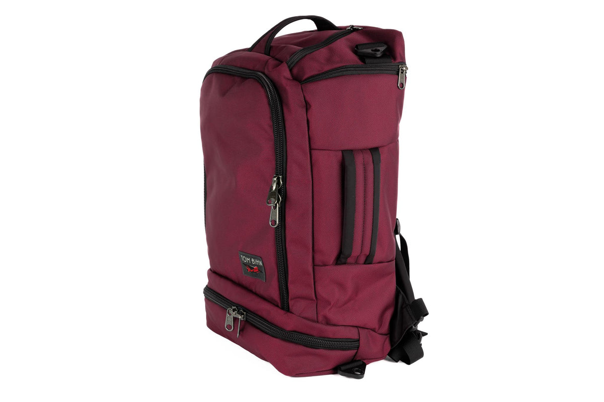 visible variant TB0902-PK1D^^ An open Techonaut 30 with a Raspberry (reddish purple) exterior.