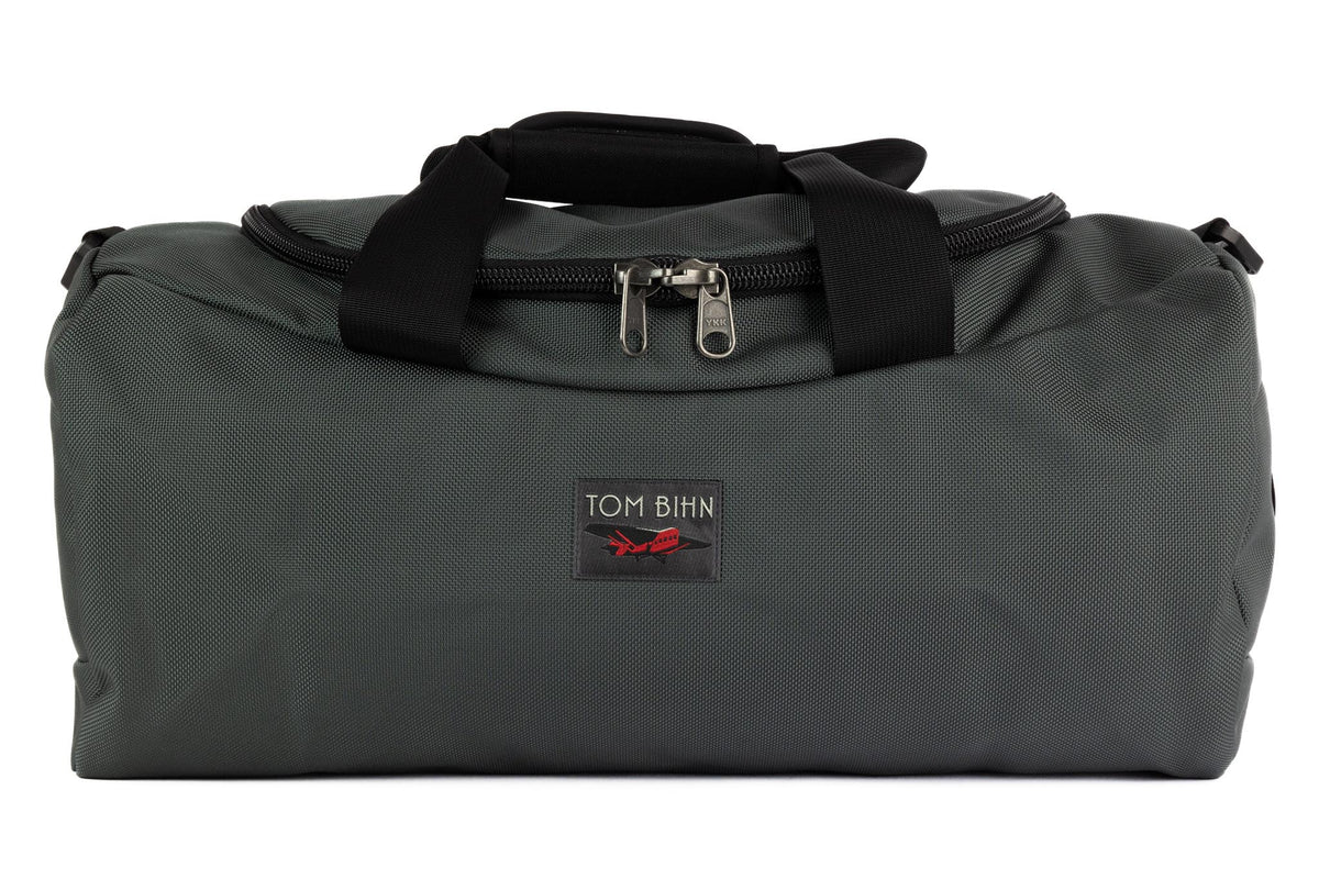visible variant TB0909M-SB^^A Medium Yeoman Duffel in Steel (dark grey) 1050 Ballistic.