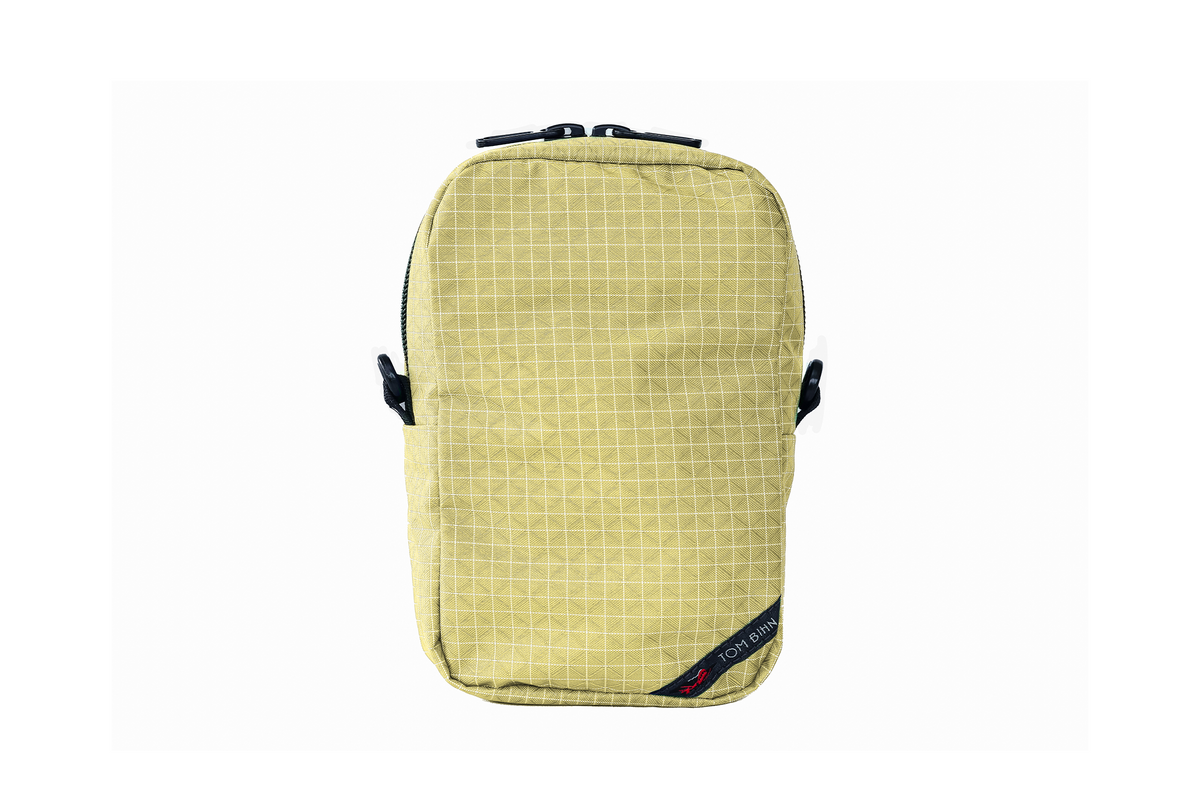 visible variant TB0912-2D^^The Vertical Packing Cubelet in Lemonade.
