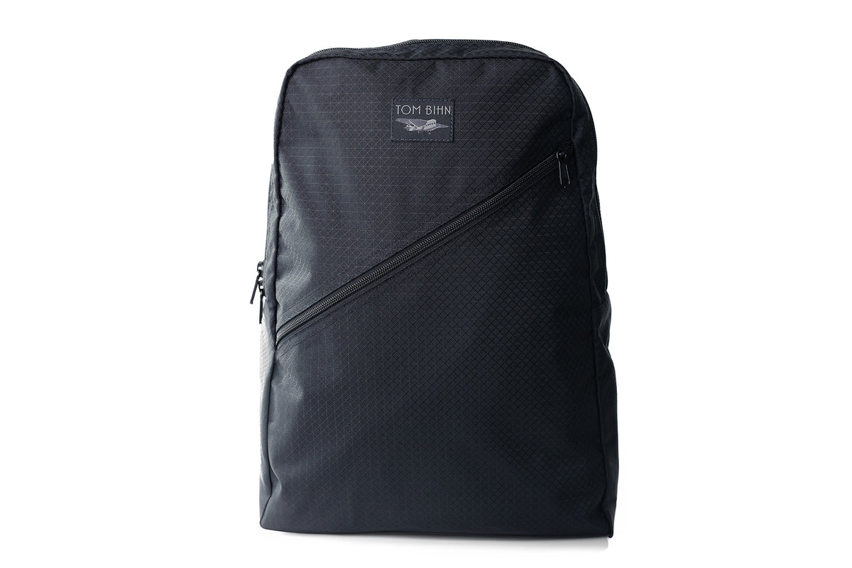 visible variant TB0922-BTGL^^Daylight Backpack in Black Spectron