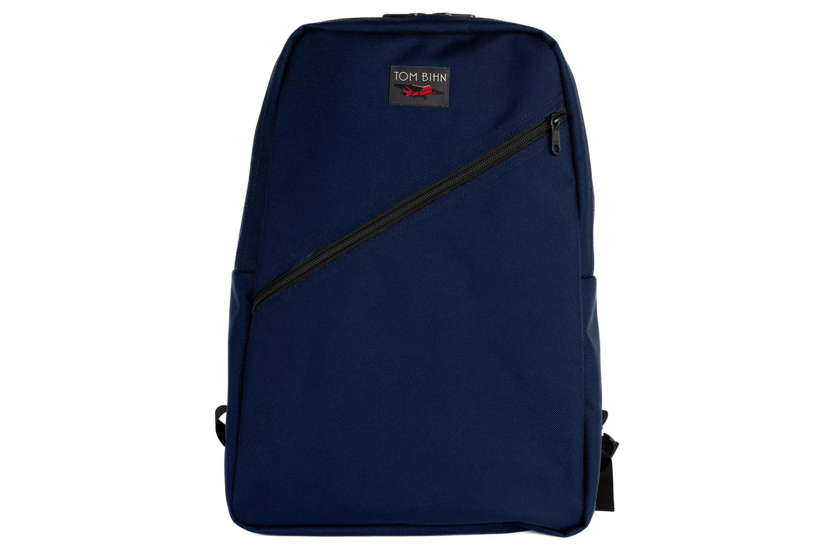 visible variant TB0922-DKGL TB0922-DKML TB0922-DKPL TB0922-DKSL^^Daylight Backpack in Deep Blue (dark blue) Ballistic