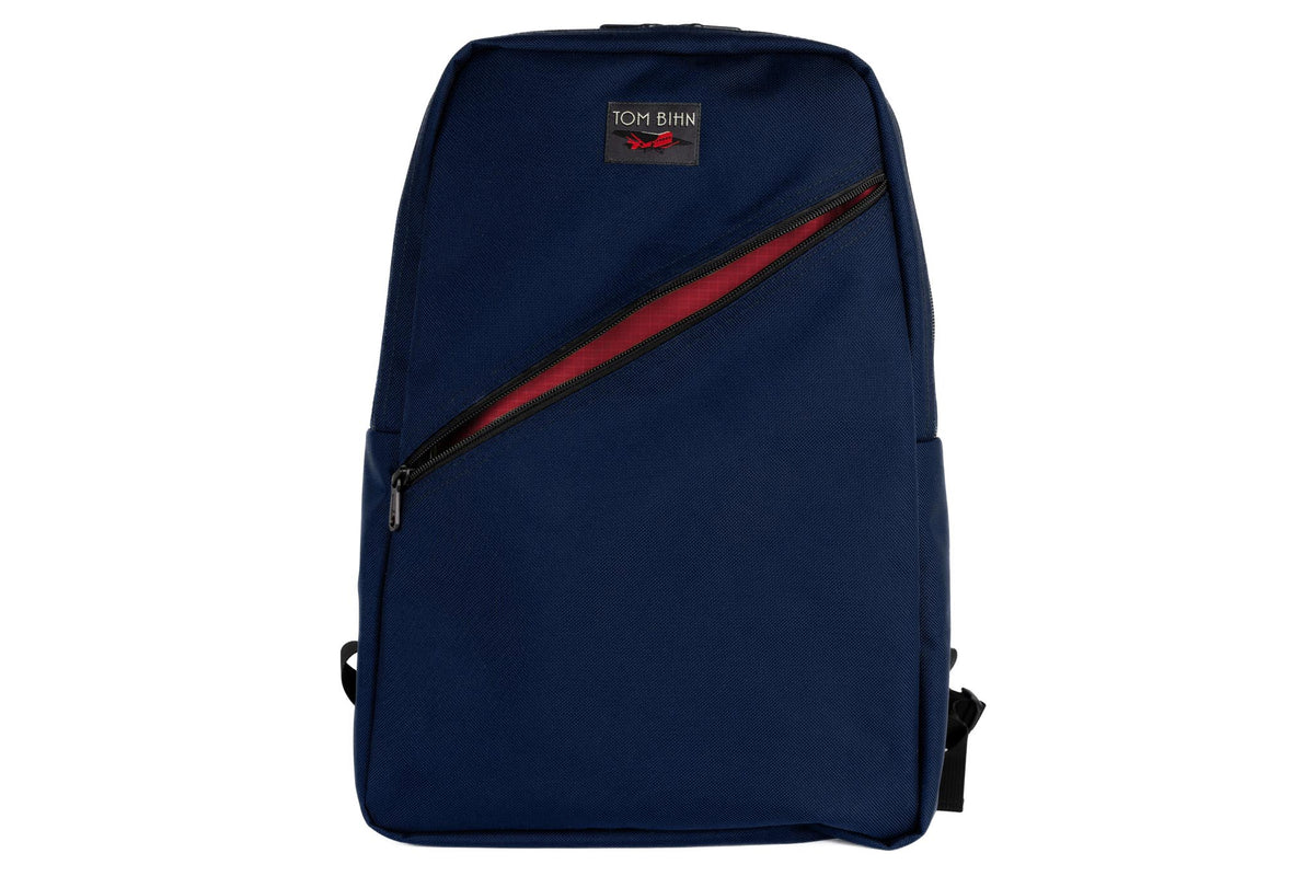 visible variant TB0922-DKSL^^Daylight Backpack in Deep Blue (dark blue) 630 Ballistic with Sangria (dark red with red grid) 210 Cerylon interior