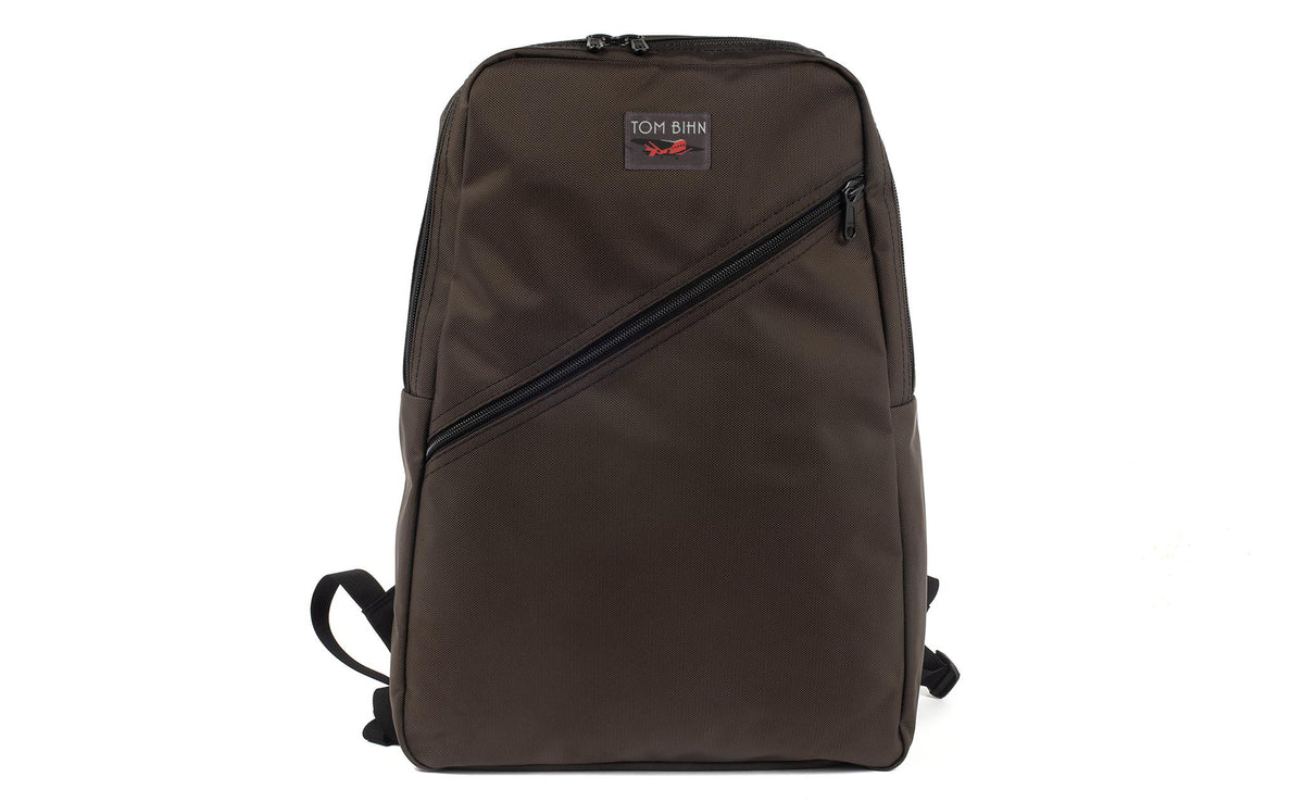 visible variant TB0922-RKPL TB0922-RKOL TB0922-RKML^^Daylight Backpack in Ursa (brown-grey) Ballistic