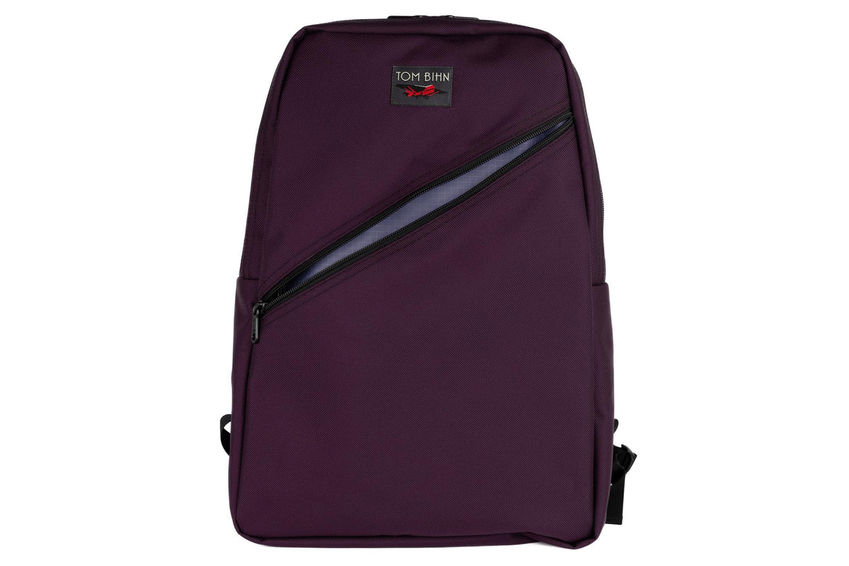 visible variant TB0922-UKDL^^Daylight Backpack in Aubergine (dark purple) Ballistic with Dusk (purple with light purple grid) 210 Cerylon interior