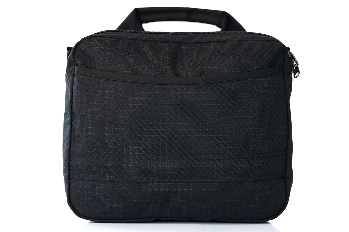 visible variant TB0967-BTTD^^The Co-Pilot in Black 420 Spectron