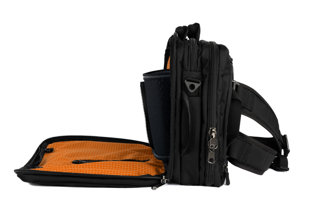 visible variant TB0980-BKZD^^The Trinity in Black with Zest interior