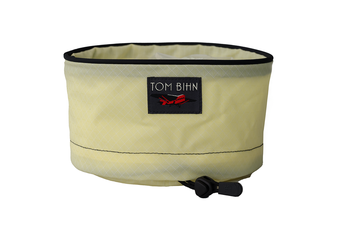 visible variant TB0991-2D^^A Large Travel Tray in Lemonade (pale yellow with white grid) 200 Halcyon.