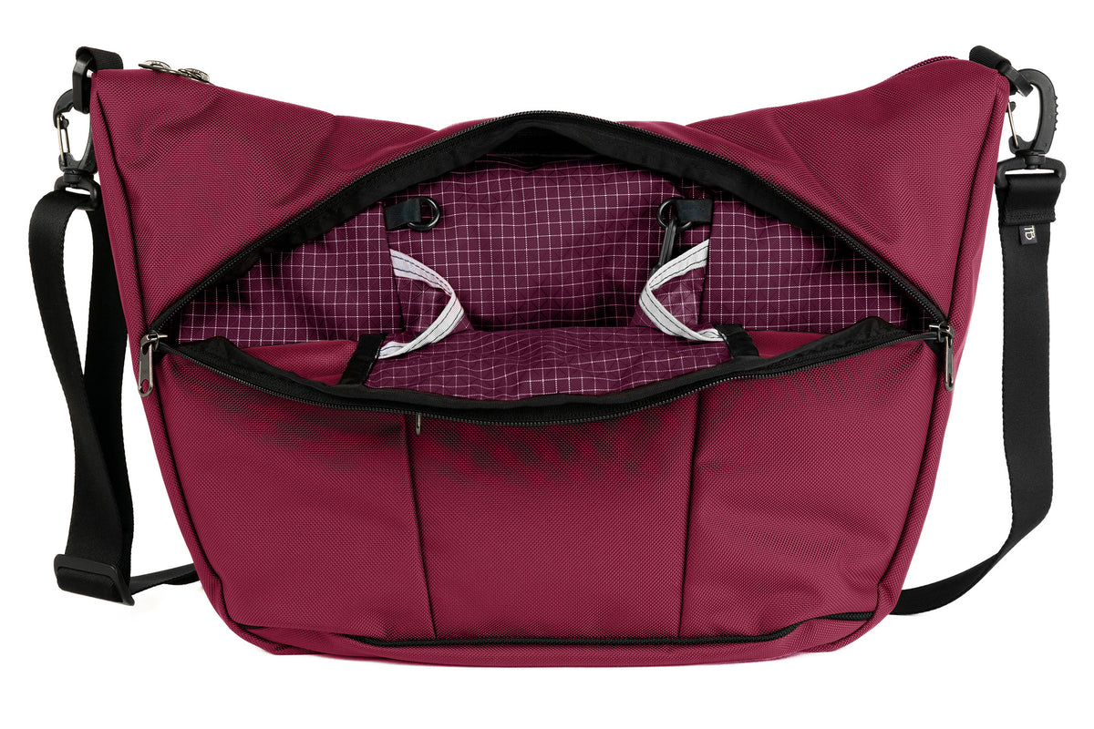 visible variant TB1405-PK5D^^Parental Unit with Raspberry Ballistic with Acai (dark purple with white grid) 200 Halcyon interior.