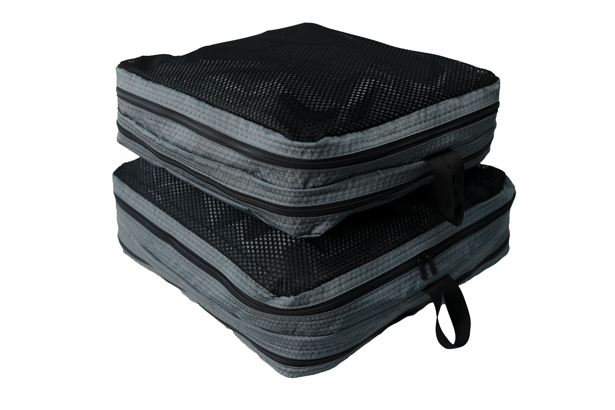 visible variant TB90605-GE^^Large or Small Laundry Packing Cube in Graphite Piscine