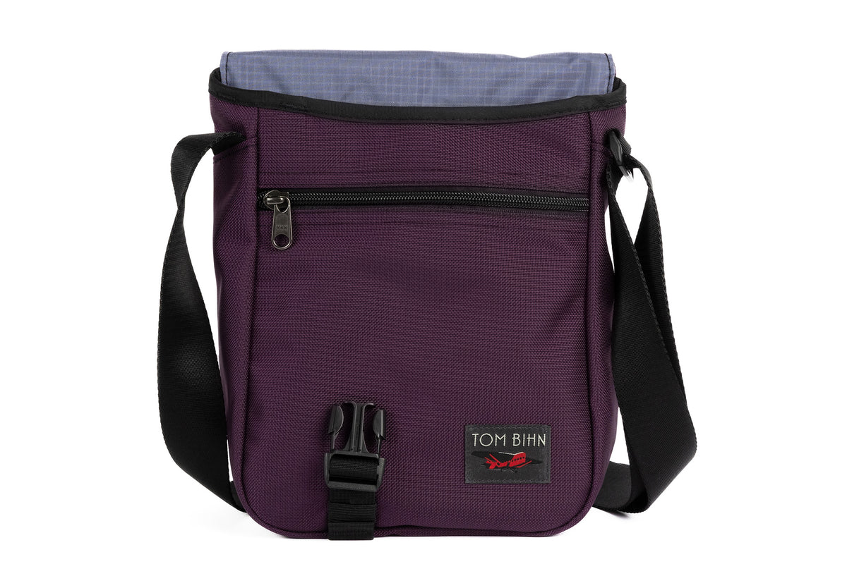 visible variant TB0201-UKDL^^Small Cafe Bag in Aubergine Ballistic with a Dusk 210 Cerylon interior.