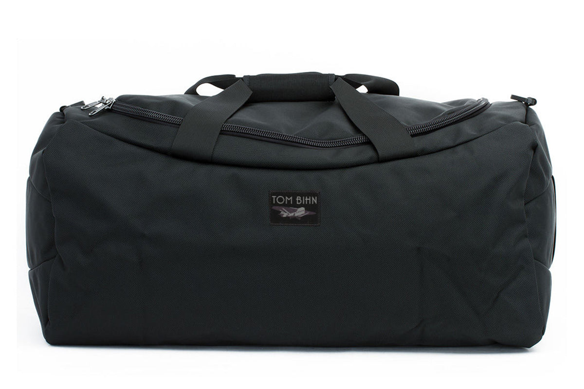 visible variant TB0909-BK TB0909-BB^^A Large Yeoman Duffel in black 1050 Ballistic.