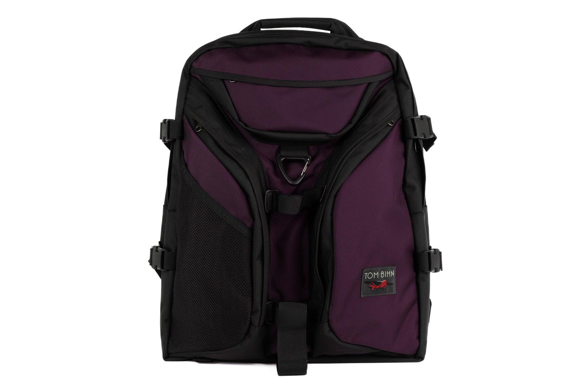 visible variant TB0114-UKDL TB0114-UKGL TB0114-UKOL TB0114-UKIJ^^A Brain Bag in Aubergine (dark purple) Ballistic.
