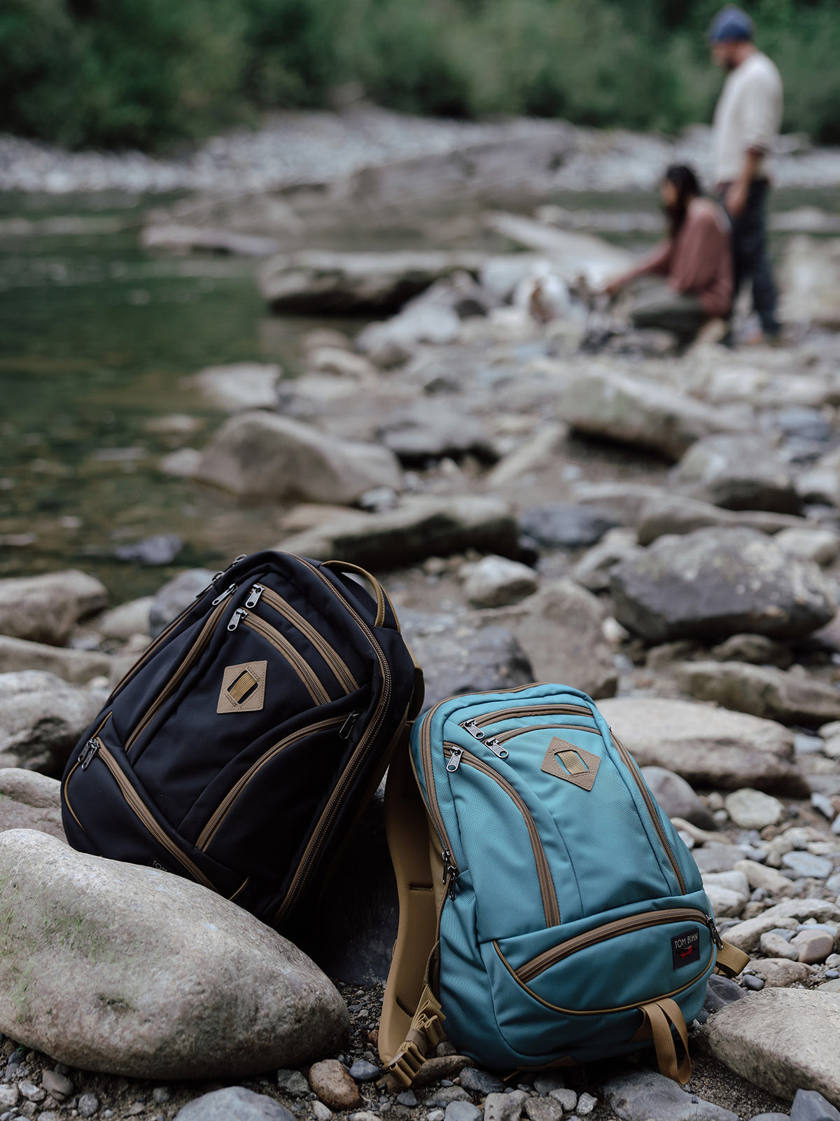 visible lifestyle^^GE Synapse 19 and GE Synik 30 at a stream