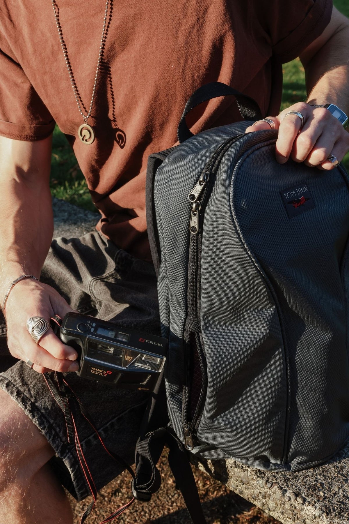 visible lifestyle^^ Putting camera in Luminary side pocket.
