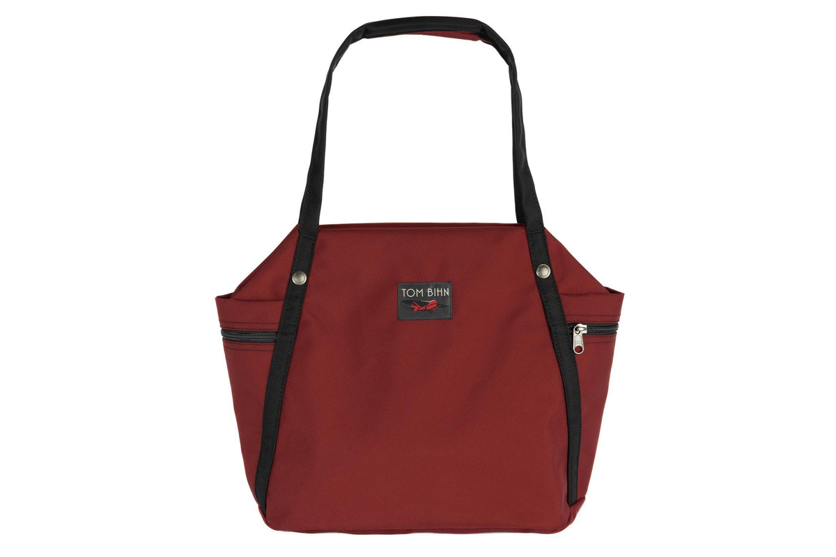 visible variant TB0615-MK^^The Pop Tote in Mars Red (brick red) 630 Ballistic.