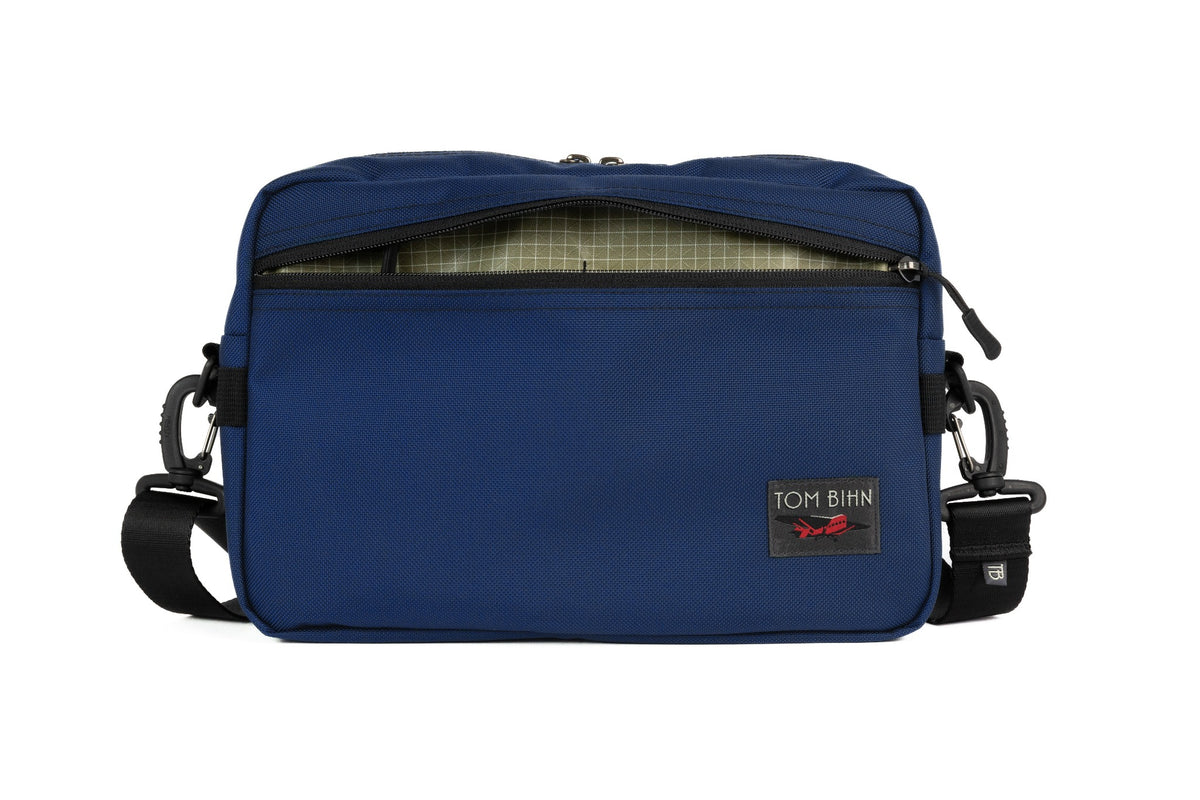 visible variant TB0415-DK8D^^The Side Hustle in Deep Blue Ballistic with Taiga 200 Halcyon interior