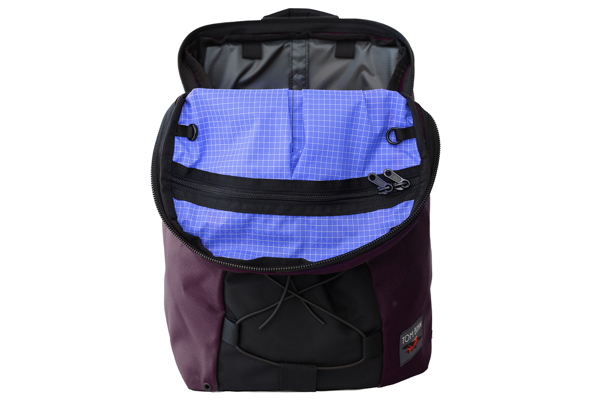 visible variant TB0102-UK9D^^Smart Alec 2.0 in Aubergine Ballistic with Selkie 200 Halcyon interior