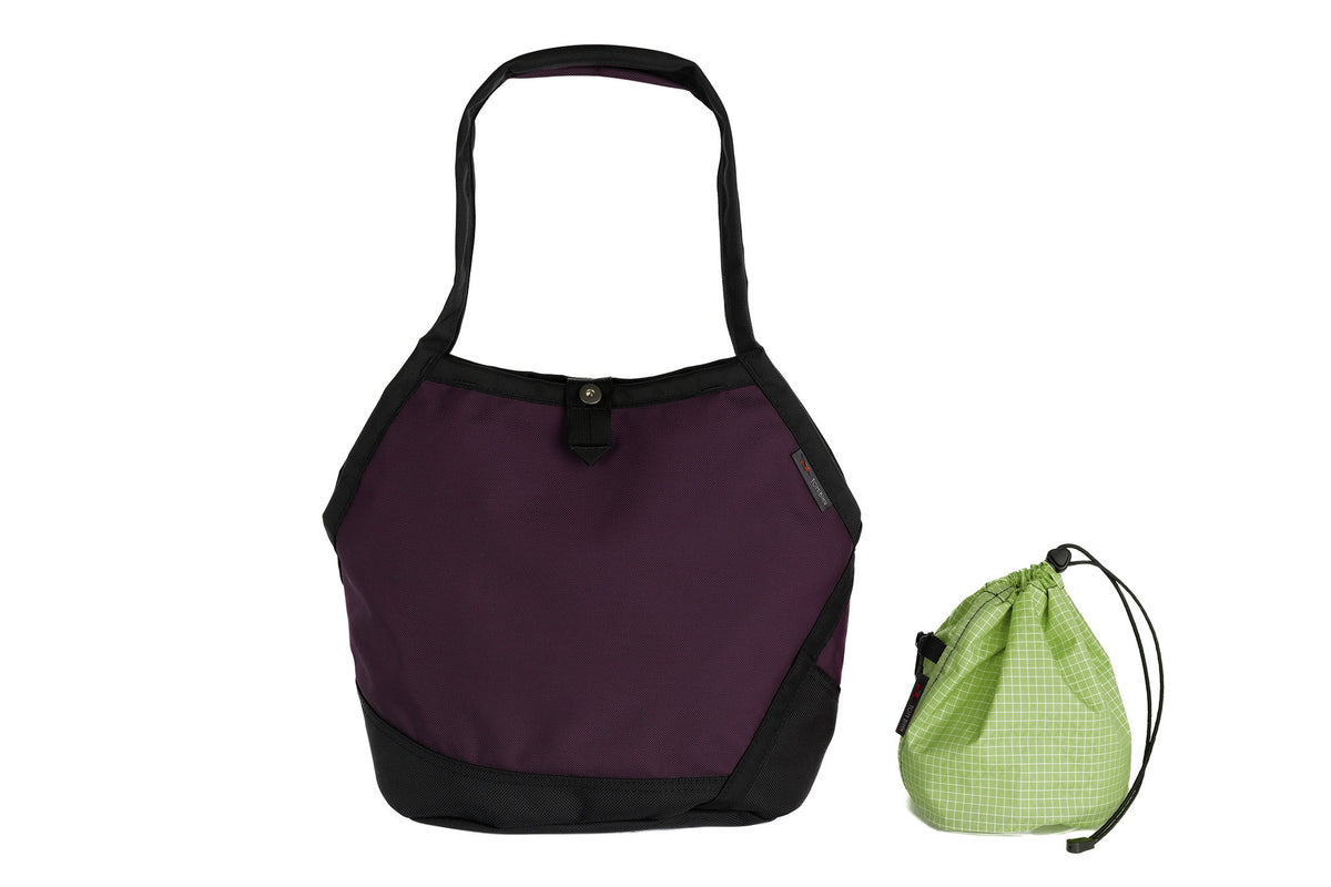 visible variant TB0660-UKHD^^A Swift in Aubergine Ballistic with Honeydew (pale green with white grid) 200 Halcyon interior and Yarn Stuff Sack.