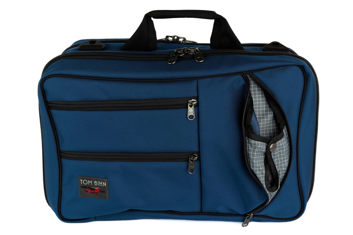 visible variant TB0952-NBND^^A Western Flyer in Navy (blue) 1050 Ballistic with an Northwest Sky (grey with white grid) 200 Halcyon interior.