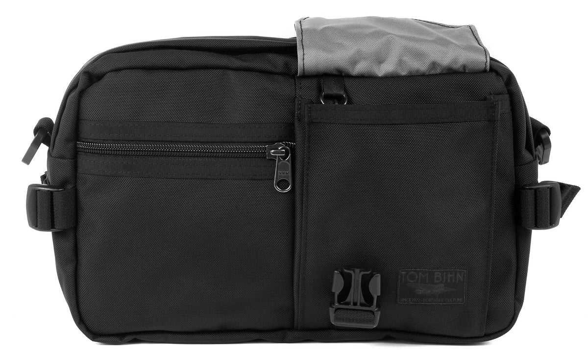 visible variant TB0425-BKLJ^^The LGD in Black/Black/Cloud. Front view, front buckle pocket lifted up to show the Cloud lining.