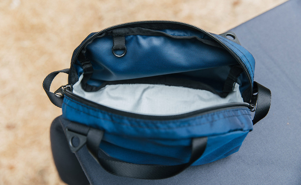 detail visible^^Navy Parapack Grab Bag zipped open: you can see one of the O-rings inside.