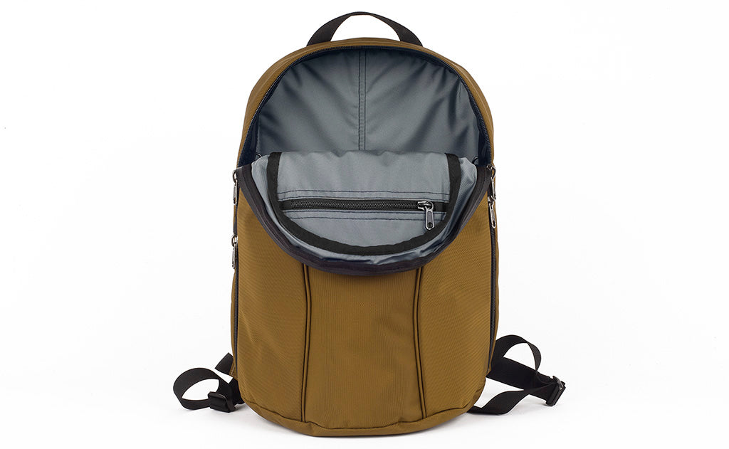 visible variant TB0108-CKLJ^^The Luminary 15 in Coyote (brown) 525 Ballistic with an Cloud (light grey) 210 Ballistic interior.