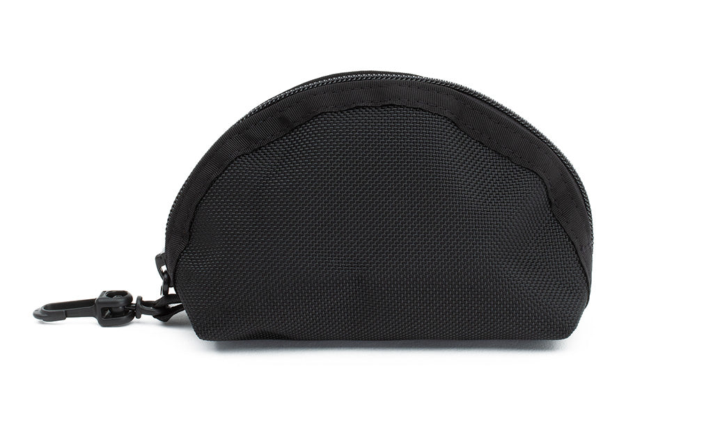 visible variant TB1261S-BB^^A Small Q-Kit in Black 1050 Ballistic.